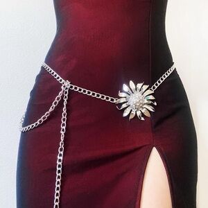 Silver rhinestone punk flower metal fairycore waist body chain belt